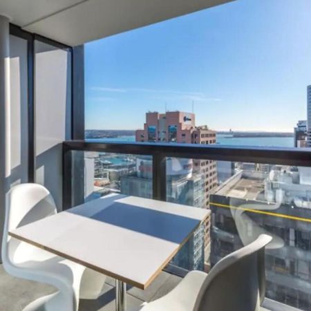 Skytower View And Seaview 2 Bedroom Apartment Окленд Экстерьер фото